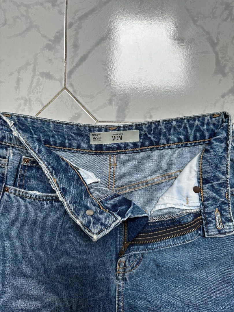 Moto washed best sale mom jeans
