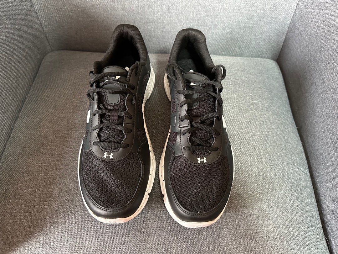 under armour mainshock shoes