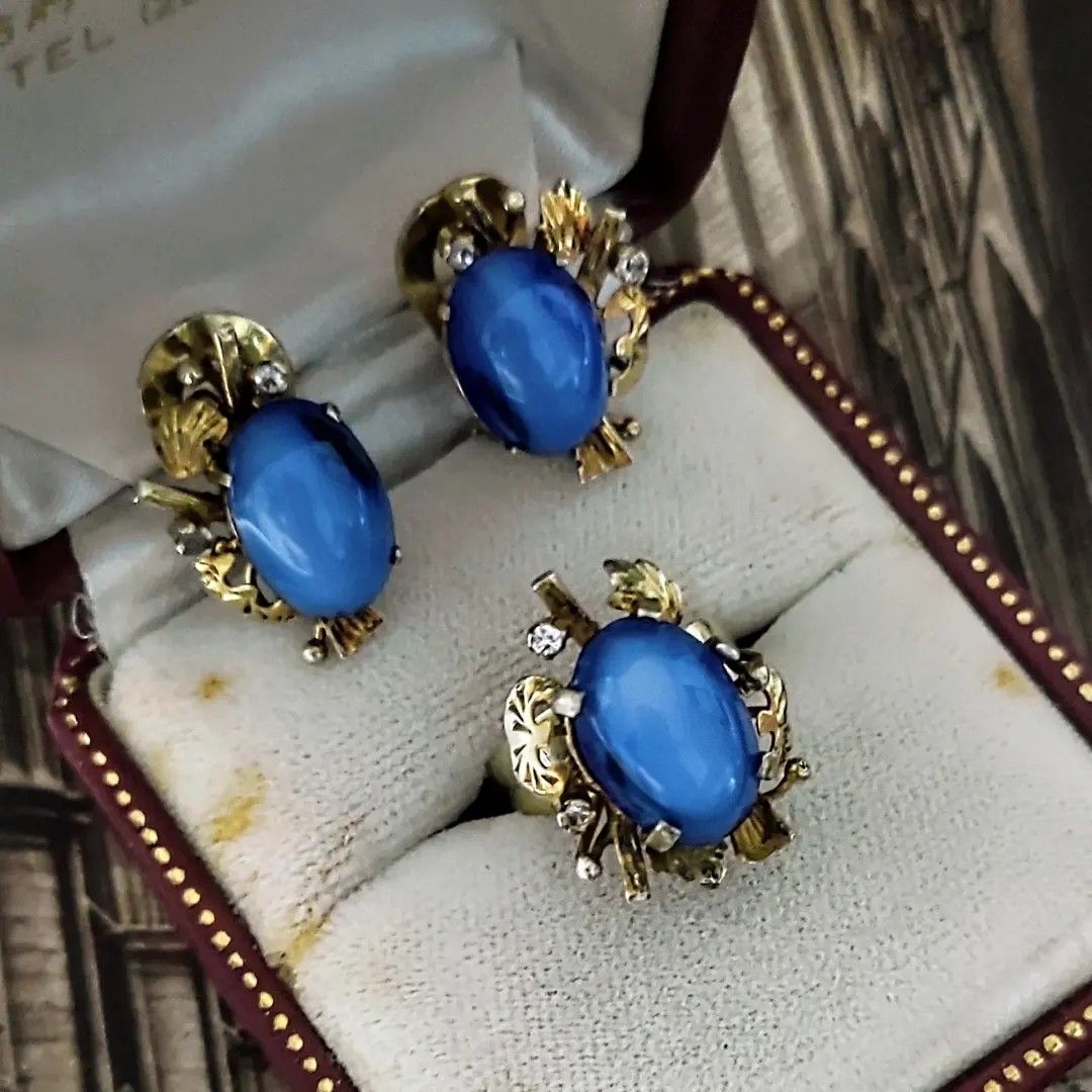 Vintage blue outlet sapphire earrings