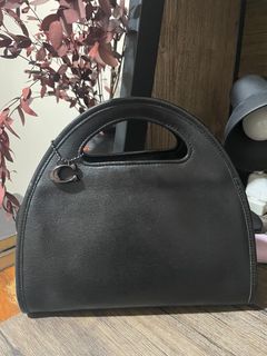 Michael Kors Ava small, Women's Fashion, Bags & Wallets, Shoulder Bags on  Carousell