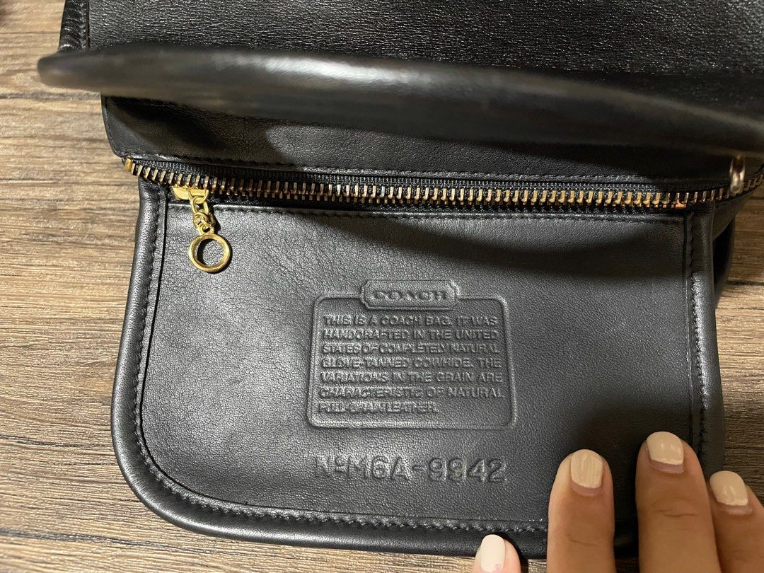 Vintage Coach Carousel, Women's Fashion, Bags & Wallets, Cross-body ...