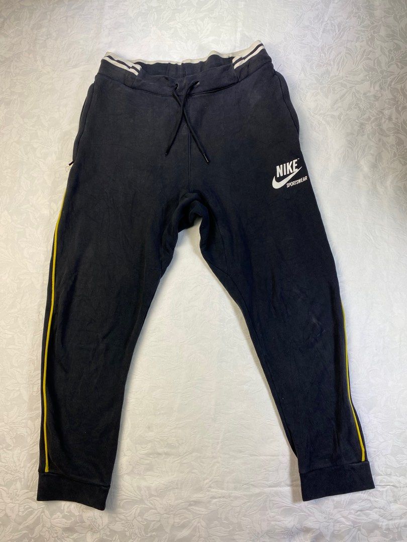 nike jogger pants red tag