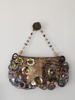 (Category: ) located in . Submitted by shoptuesdays (Listing ID 1257925452, Image 1). Description: .