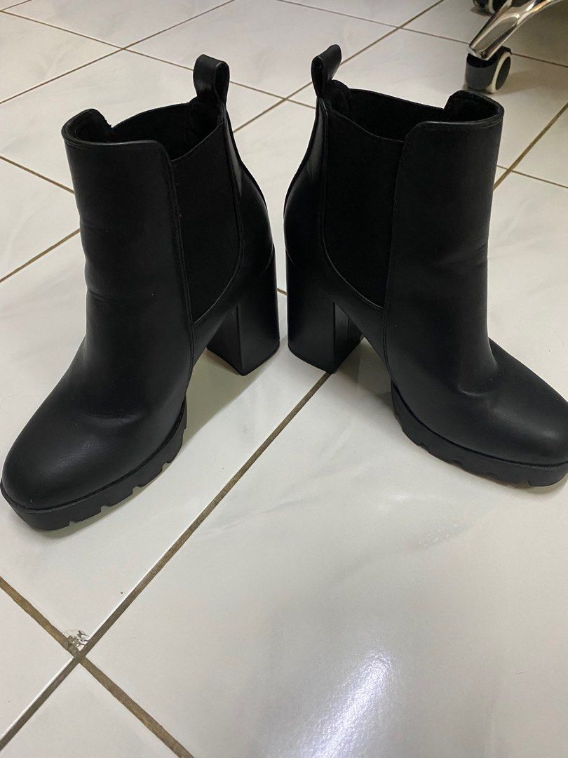 womens boots on sale near me