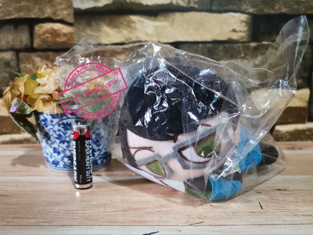 World Trigger Darunui (Osamu) (Category: Figurines & Statues) located in Taguig. Submitted by lae.onlineshop (Listing ID 1257860895, Image 1). Description: World Trigger Darunui Osamu Mikumo With etiketa, no paper tag ‼️1 DAY RESERVATION ONLY‼️ This item is from Japan Surplus so please limit your expectations. WHAT YOU SEE IS WHAT YOU GET. MOP: Gcash/Unionbank only MOD: REGULAR JNT/Shopee checkout/Lalamove (By appointment) Shipping schedule? 15th