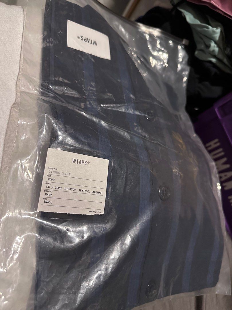 Wtaps （分類：T-shirt、恤衫、有領衫）位於 Hong Kong。 由 monkeypat8 提交（商品編號 1258030734，圖片 3）。簡介： 全新。清櫃。才發覺有呢件衫存在😓。 。