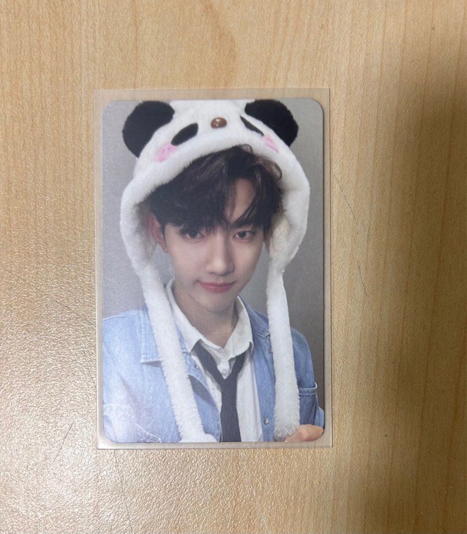 WTS ZB1 Zerobaseone Zhanghao Makestar Panda PC, Hobbies & Toys