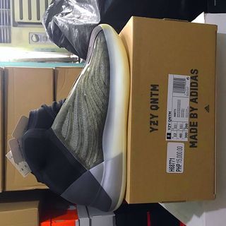 Yeezy QNTM Lifestyle, Men's Fashion, Footwear, Sneakers on Carousell