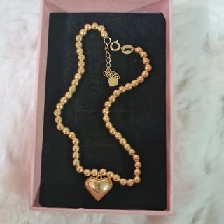 18k gold bead bracelet with heart pendant