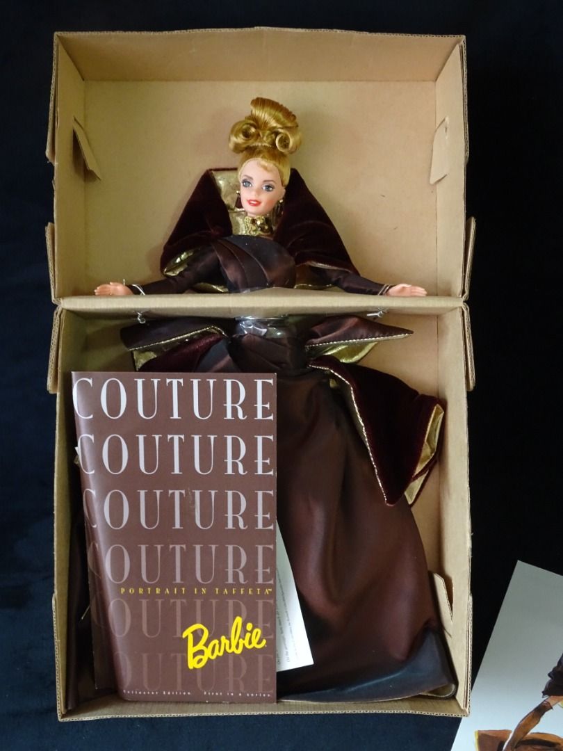 Portrait in taffeta hotsell barbie