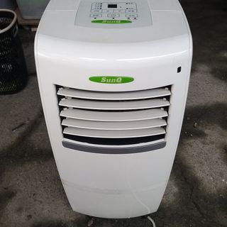 移動式冷氣 功能切正常 配件齊全 沒有遙控器 新店中正路456號電話0909-995-156