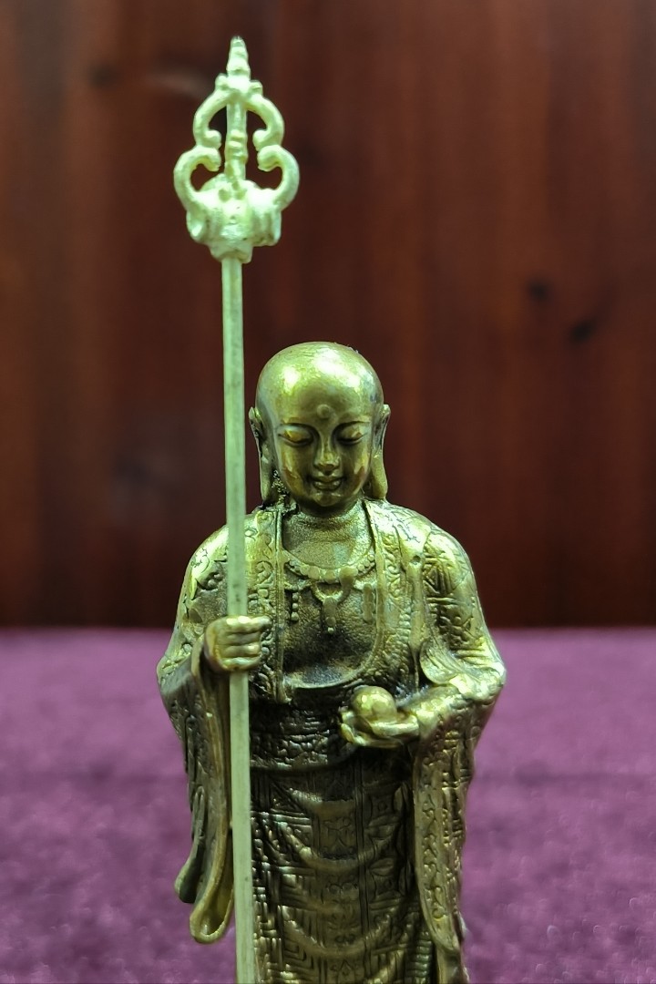 地藏王菩萨老黄铜佛像, Ksitigarbha Bodhisattva Old Brass Statue