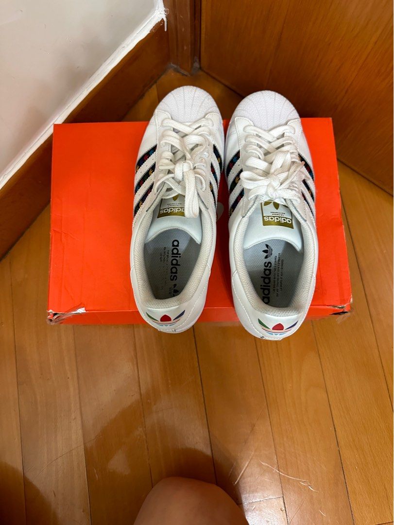 名牌Adidas42號鞋, 男裝, 鞋, 鞋墊及飾物- Carousell