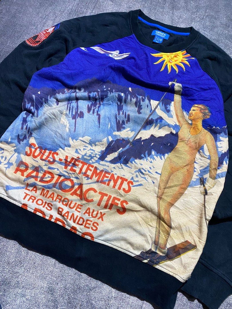Adidas vetements radio art crew