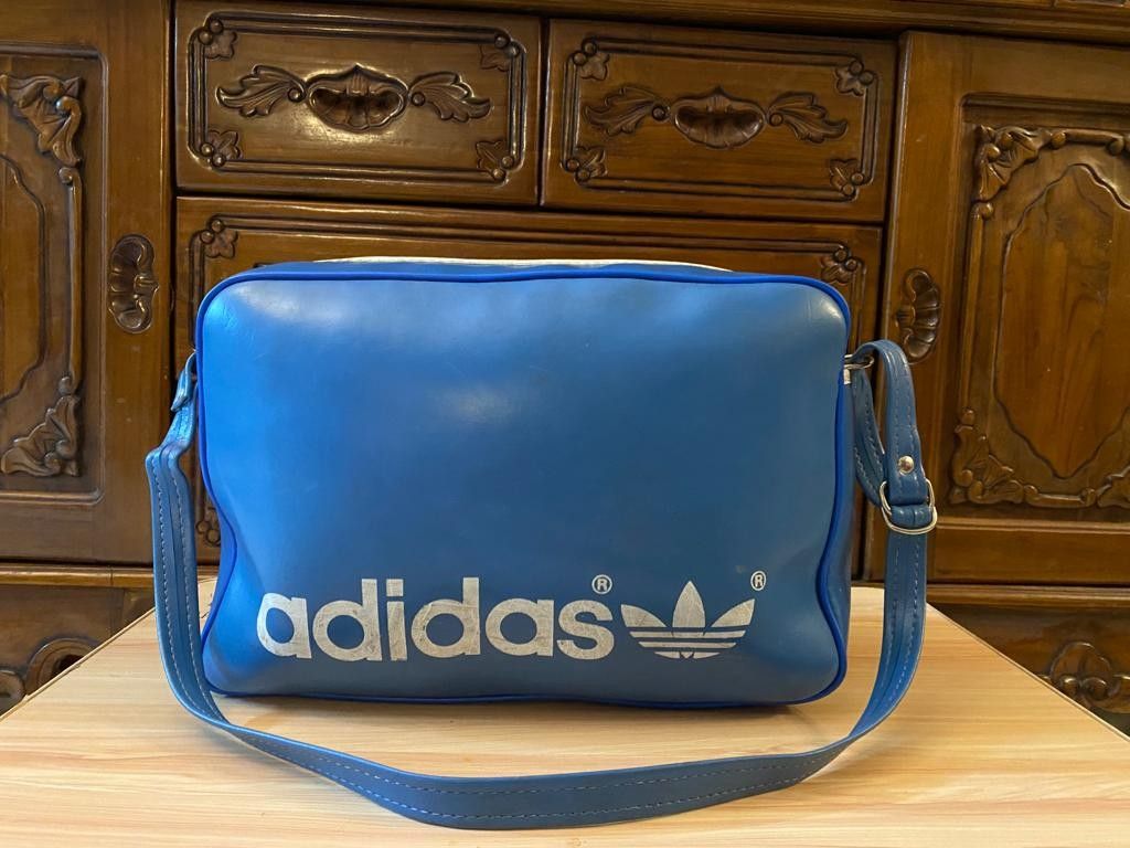 Adidas vintage top messenger bag