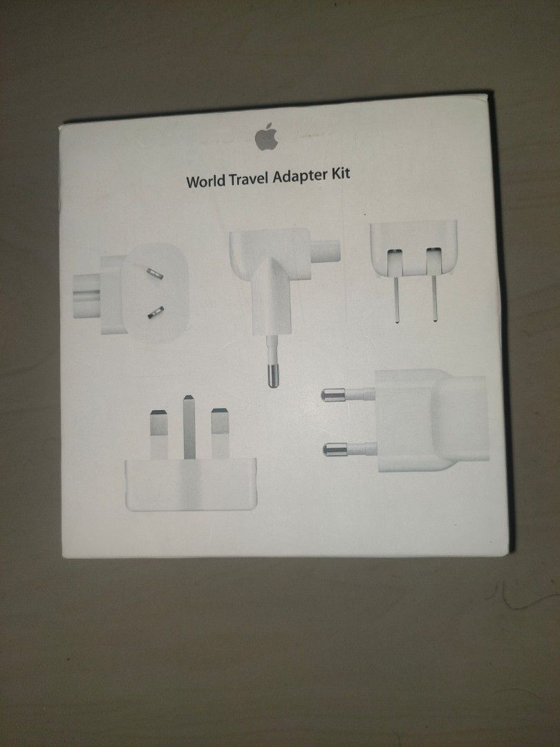 Apple world travel adapter kit, Computers & Tech, Parts & Accessories