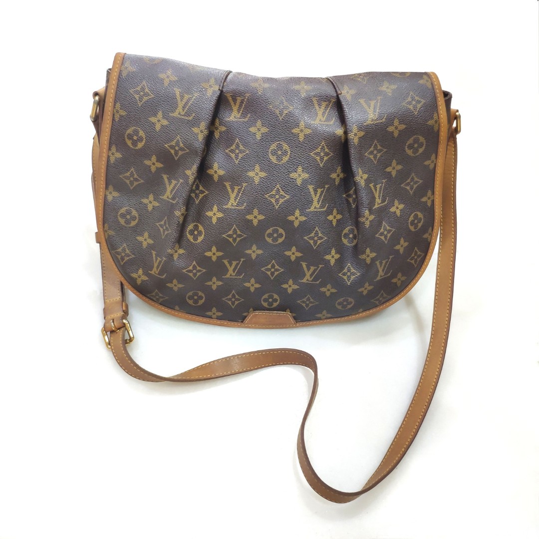 Auth LOUIS VUITTON Monogram Menilmontant M40473 Crossbody Bag With date  code, Luxury, Bags & Wallets on Carousell