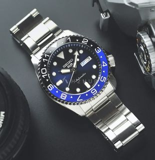 (Category: ) located in . Submitted by shopwithdarien (Listing ID 1261070823, Image 1). Description: .
