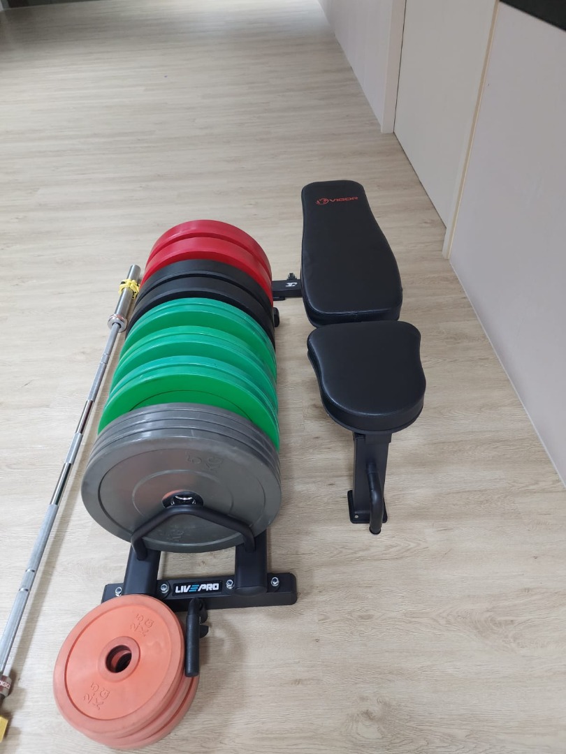 Bench Squat Rack Set With Weights and Barbell Curl Bar, Sports