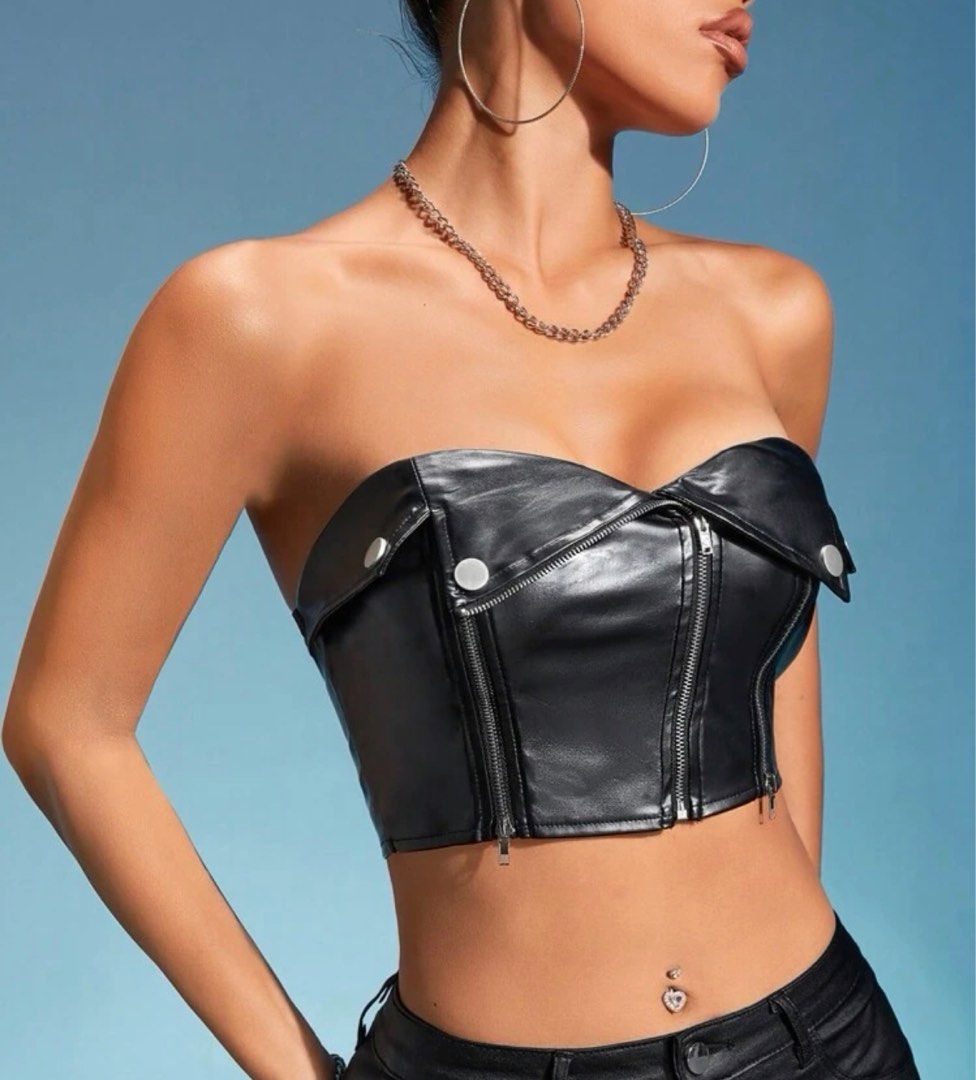 Black Leather Tube Top (Category: Others Tops) located in Taytay. Submitted by ac.declutters (Listing ID 1261031934, Image 2). Description: - brand new and never used! - rfs: doesn’t fit me :(( - selling it for lower than i got it! :) .