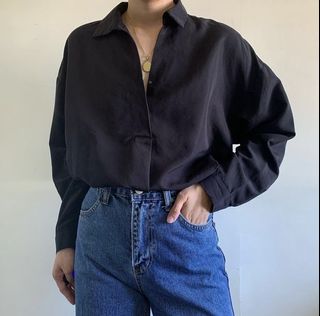 (Category: ) located in . Submitted by lovestothrift (Listing ID 1261021627, Image 1). Description: .