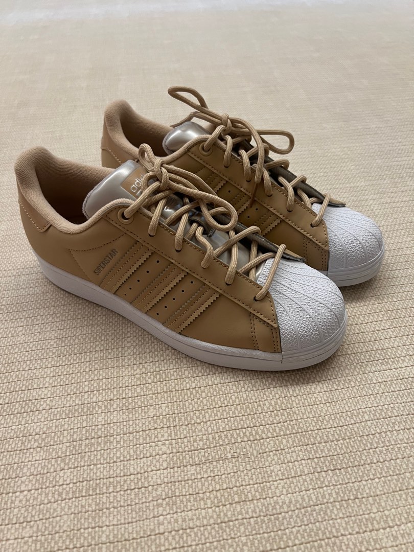 Adidas outlet superstar unicolor