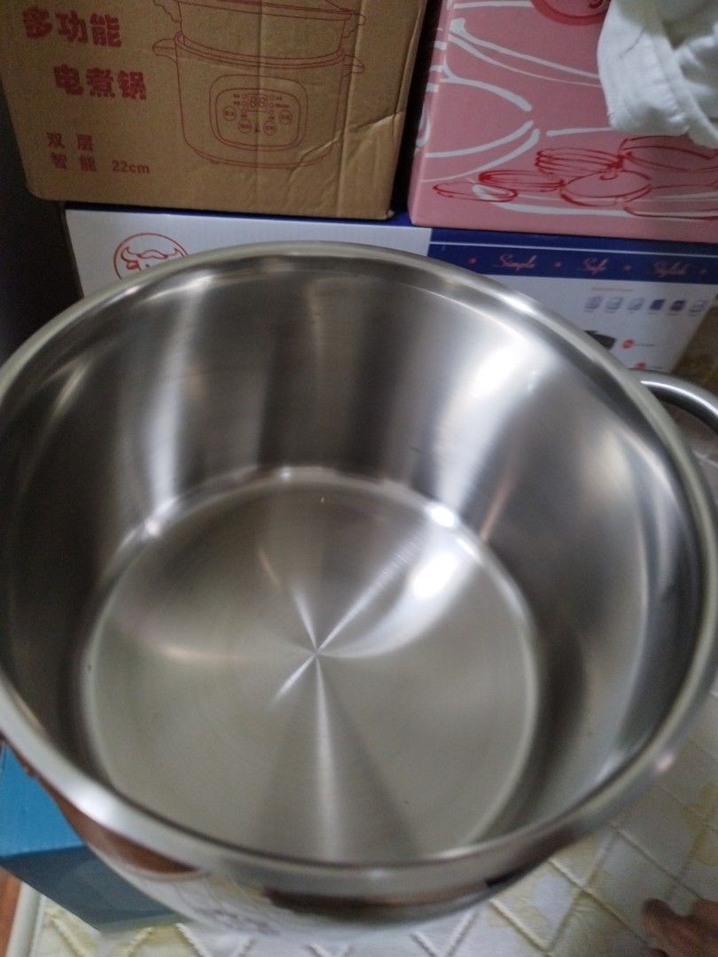 Buffalo stainless steel pot 22cm
