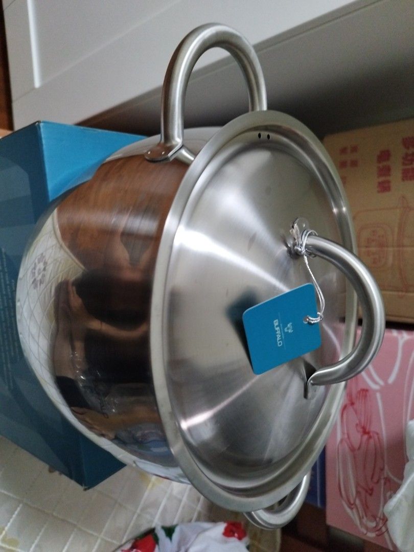 Buffalo stainless steel pot 22cm