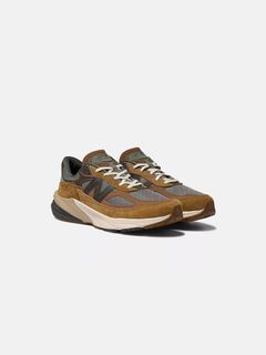 (Category: ) located in . Submitted by _sneakerscollection_ (Listing ID 1260997576, Image 1). Description: .