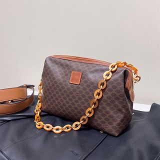 （分類：）位於 。 由 brb.vintage 提交（商品編號 1261055435，圖片 1）。簡介： 。