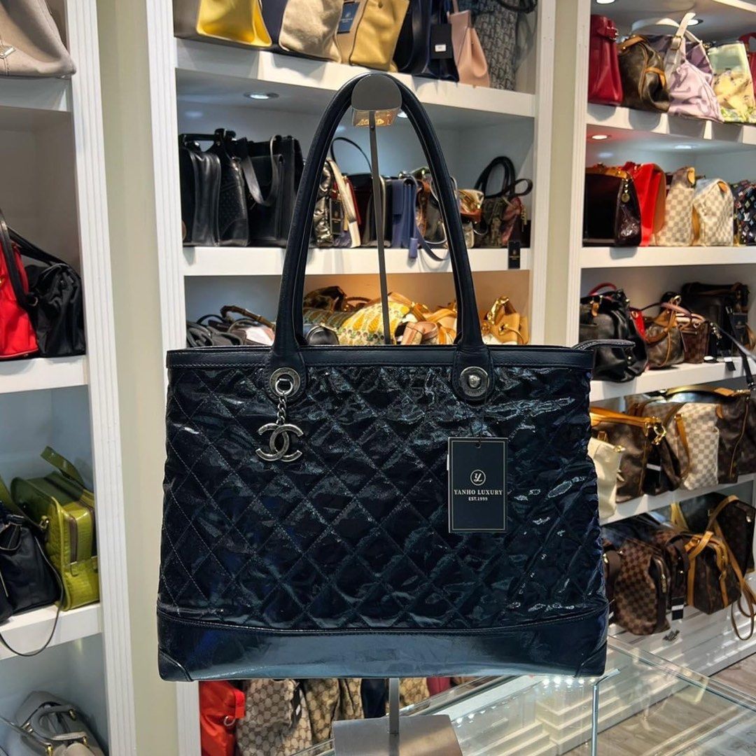 Chanel Bag Shoulder, Luxury, Bags & Wallets on Carousell