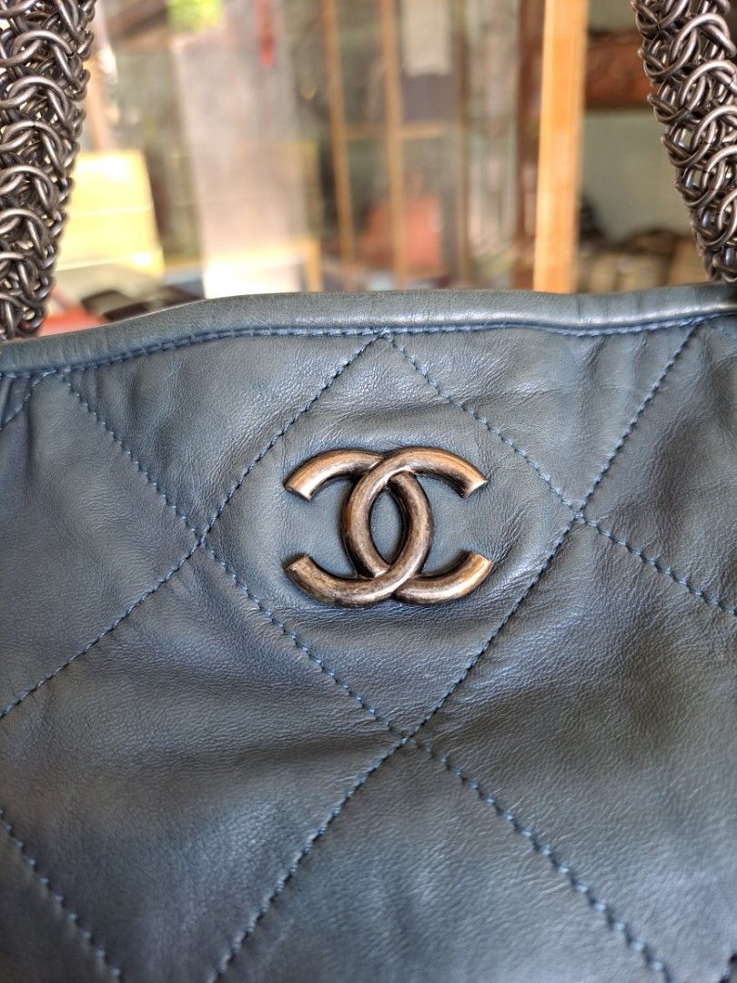 Chanel soft clearance leather quilted bag