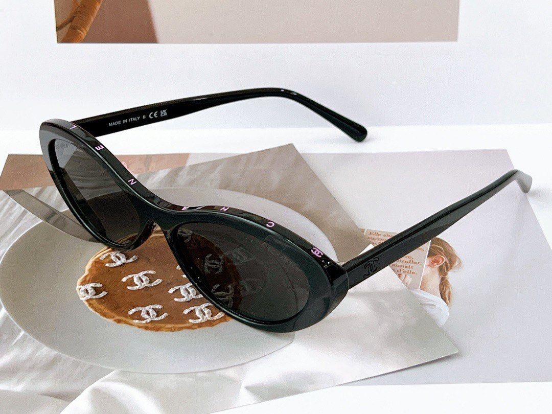 Sunglasses Chanel Brown in Other - 29773608