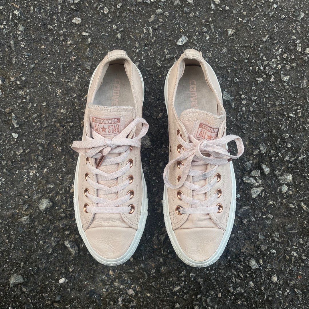 Converse hotsell leather rose