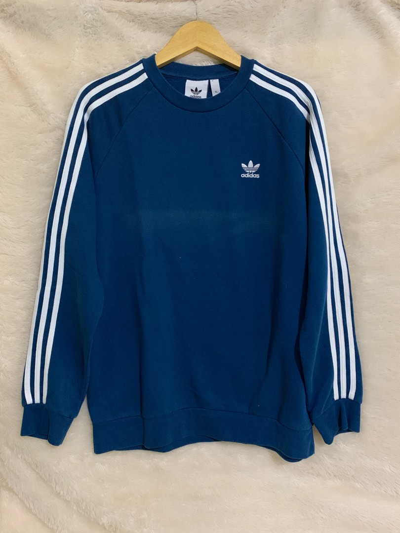 Crewneck Adidas 3 Stripe DV1554 Fesyen Pria Pakaian Atasan