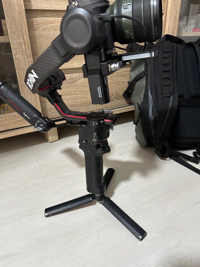 DJI RS2 Pro Combo, Photography, Photography Accessories, Gimbals & Stabilisers on Carousell