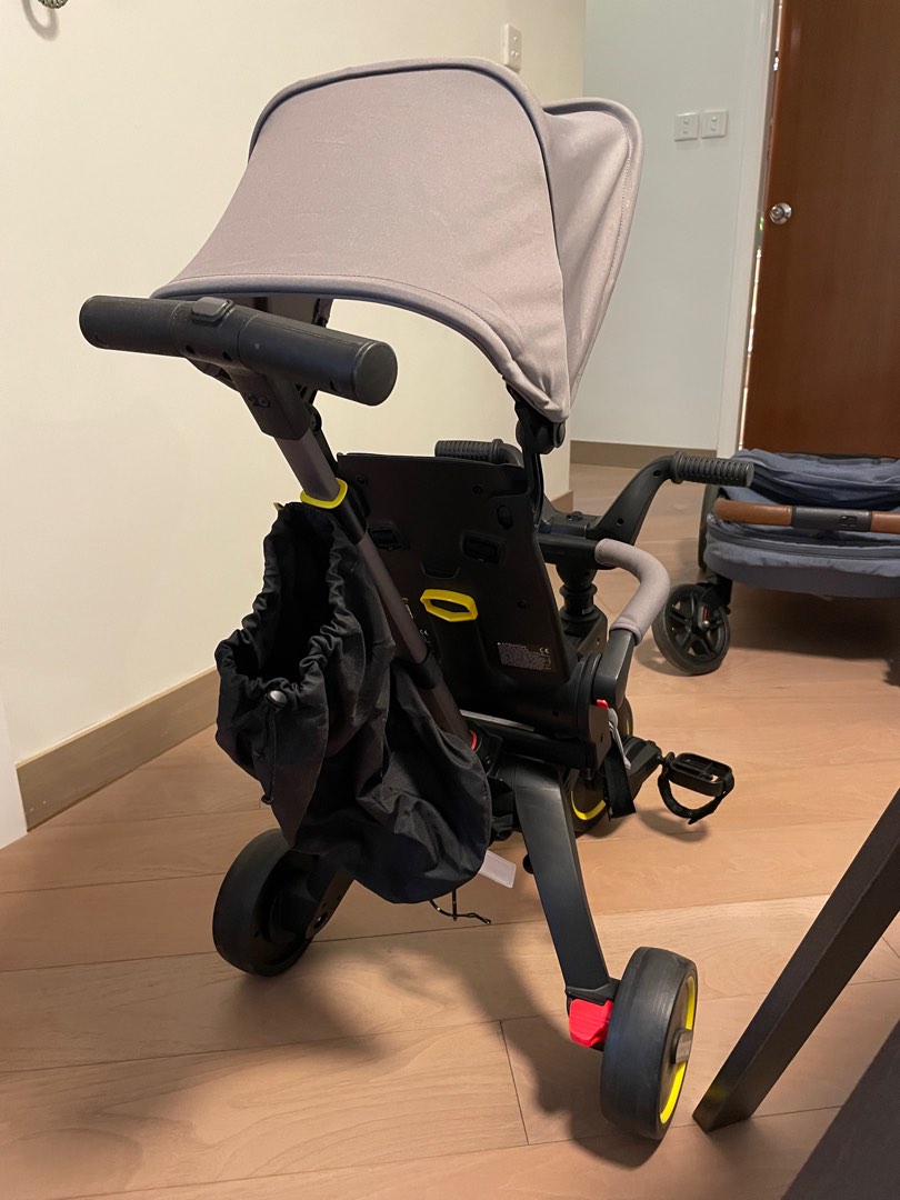 Doona tricycle, 兒童＆孕婦用品, 外出用品, 外出用品 嬰兒車 Carousell