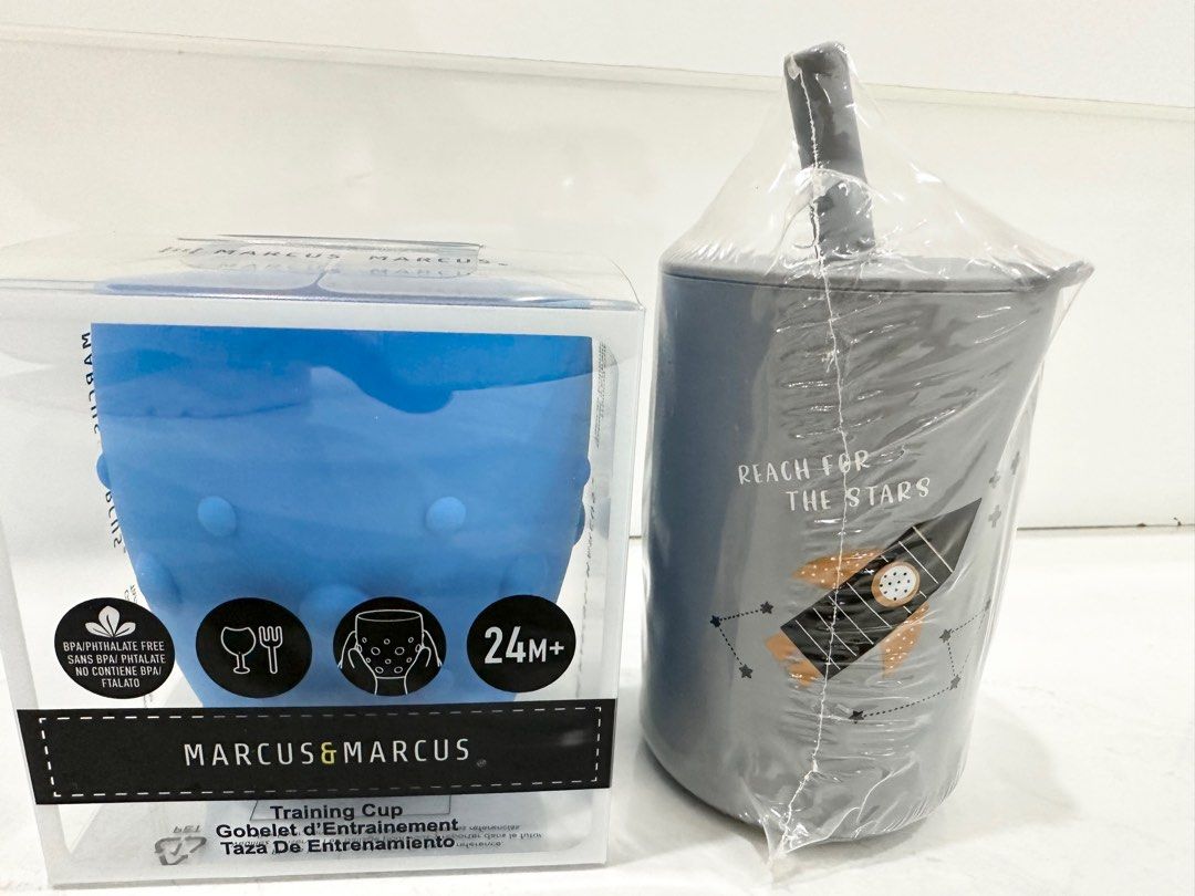 Drinking cups (Category: Weaning & Toddler Feeding) located in Singapore. Submitted by rhhooo (Listing ID 1261024883, Image 1). Description: Both brand new in packaging as seen..