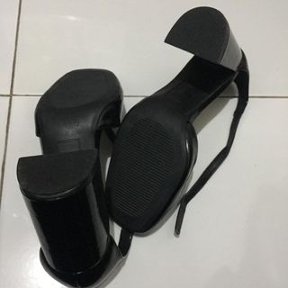 (Kategori: ) berada di . Dikirim oleh estersuzet (ID iklan 1261130181, Gambar 1). Deskripsi: .