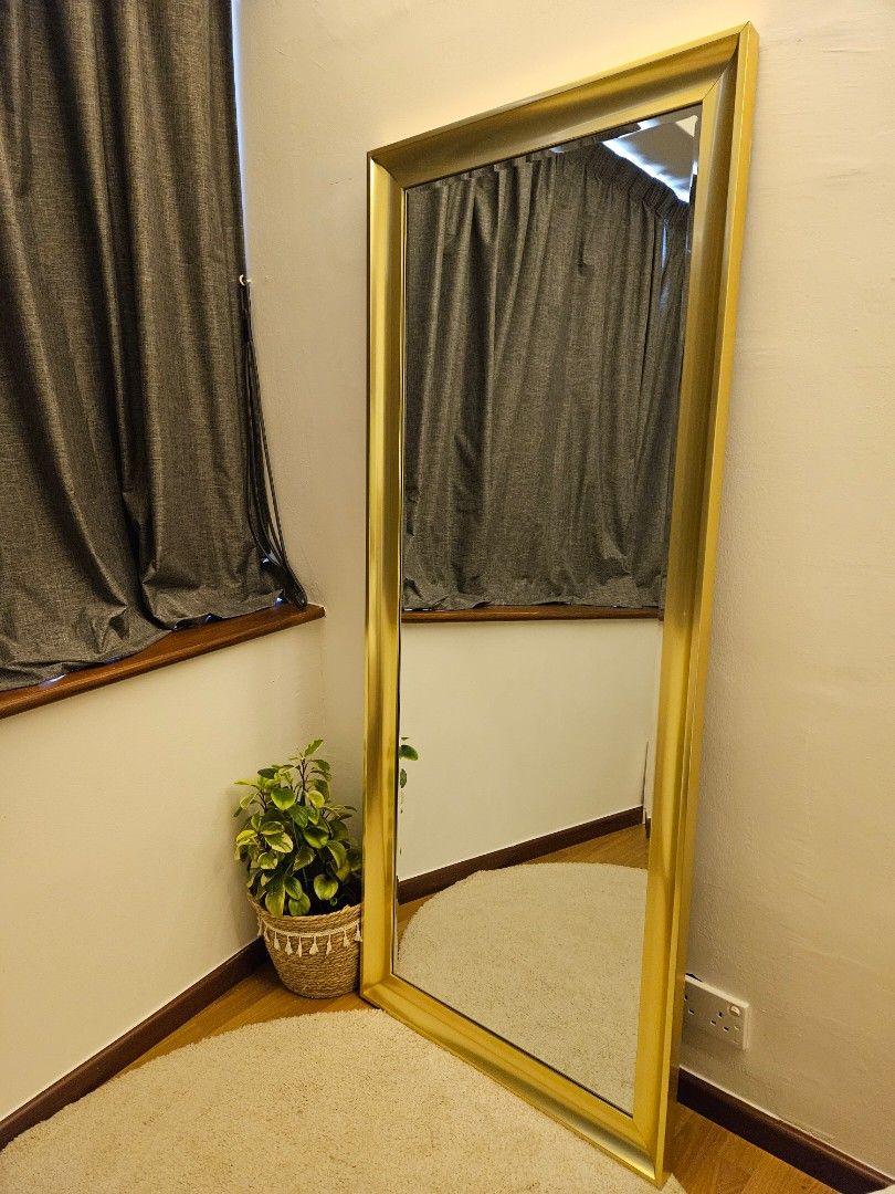 Full length mirror, Furniture & Home Living, Home Decor, Mirrors on