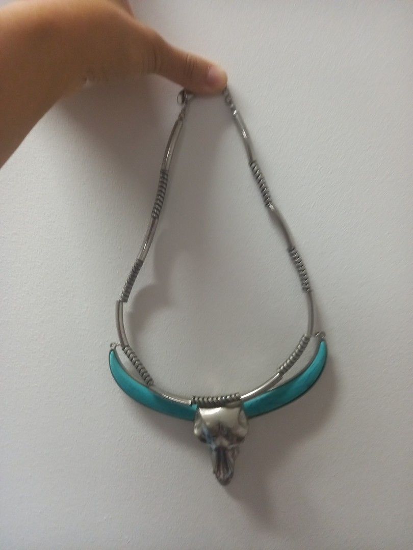 Funky necklace store