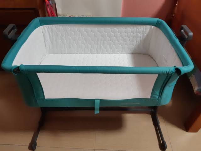 Giant Carrier Co Sleeper and Bassinet Babies Kids Baby Nursery
