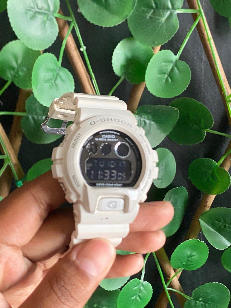 Dw6900 putih hot sale