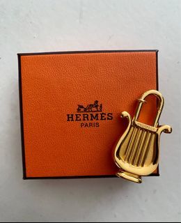 Hermes Bag Charm Horseshoe Swift GOLD Accessory Key Charm For