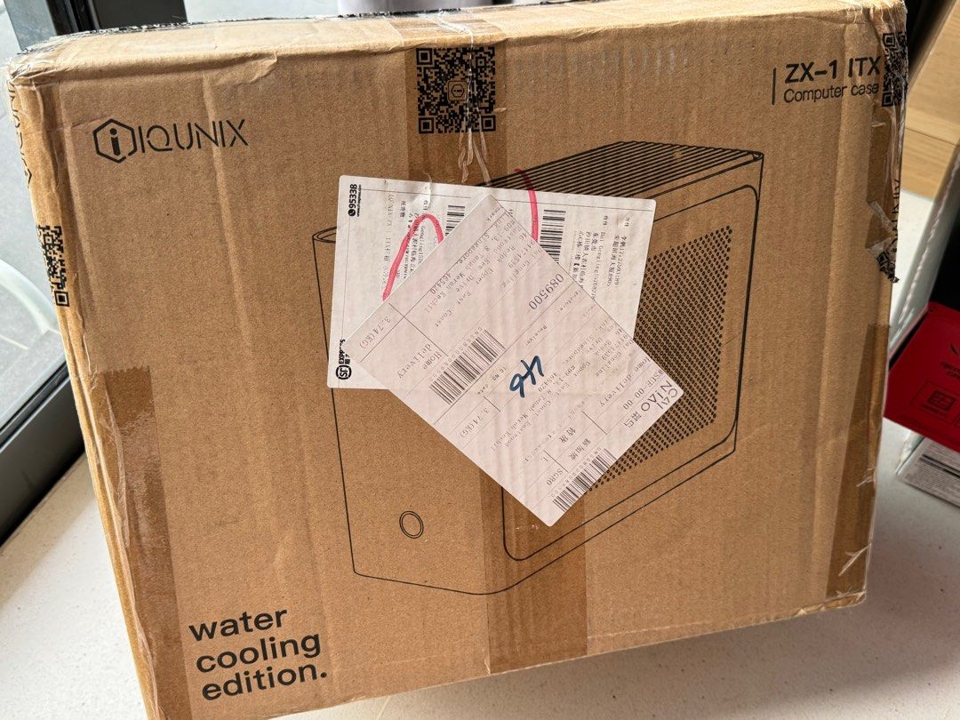 iqunix ITX case ZX1 water cooling edition with pcie 4.0 riser (Corsair
