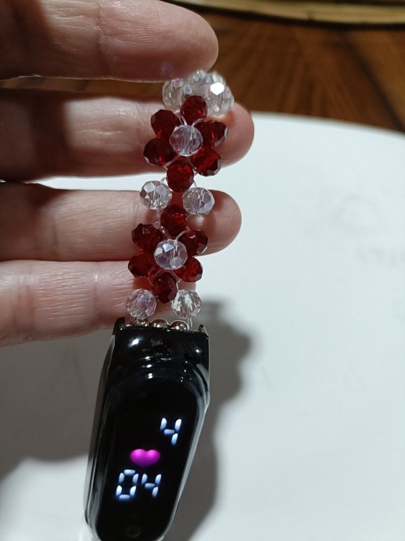 Jam Gelang Digital, Women's Fashion, Watches & Accessories, Watches on Carousell