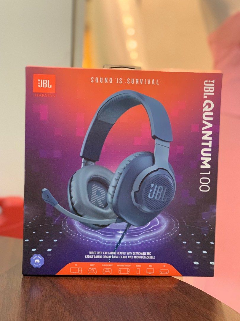 JBL Quantum 100 (Category: Headphones & Headsets) located in Caloocan City. Submitted by hitomisurio (Listing ID 1261080526, Image 1). Description: Sound and audio perfectly working and excellent quality. Main issue is the leather is cracking. All in all, still in excellent condition. Good for gaming. Also used for interviews..