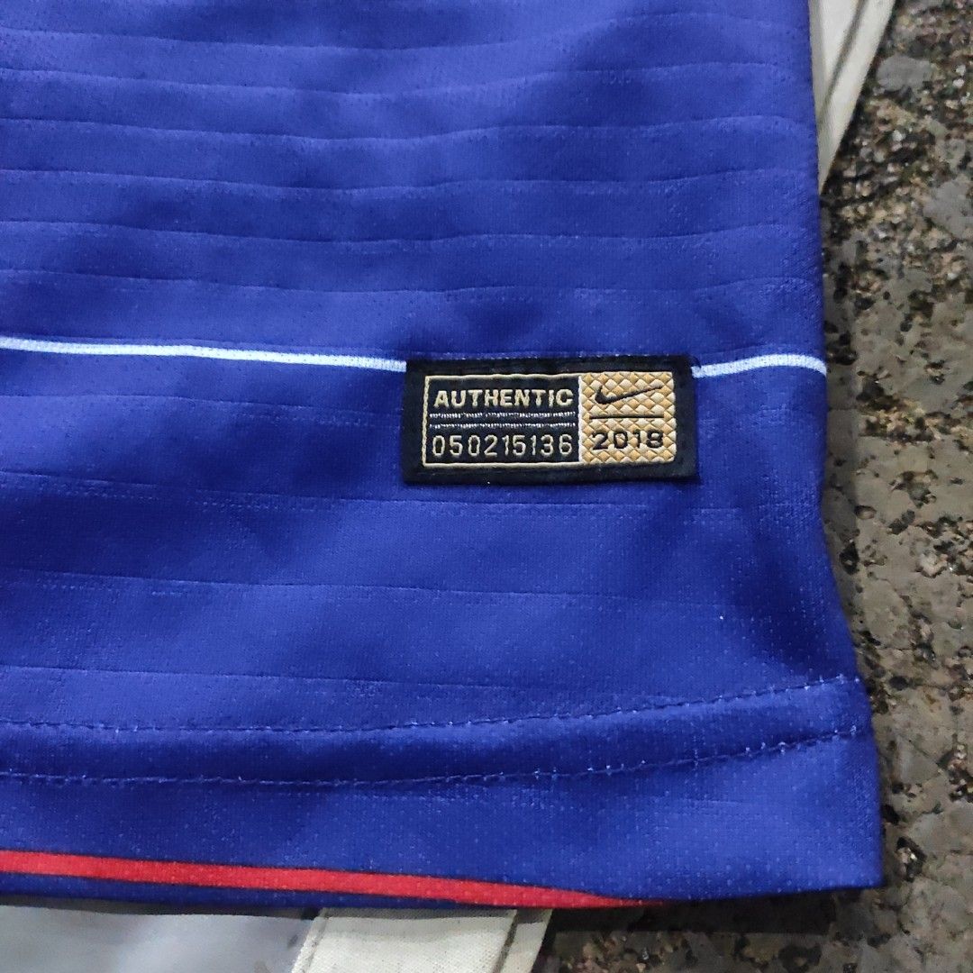 Nike authentic 000564578 store