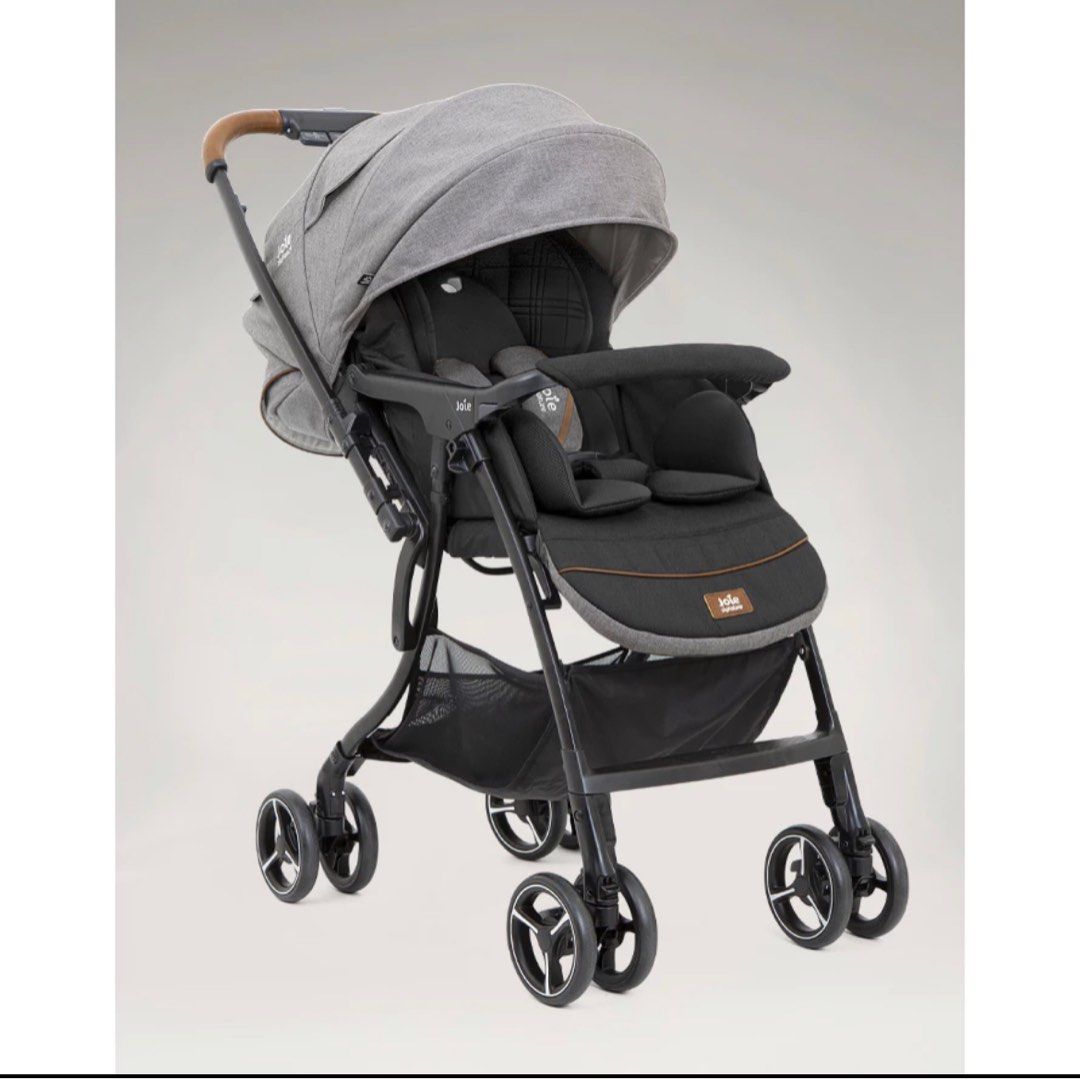 Joie 4 wheel flex drift stroller Babies Kids Going Out