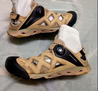 (Category: ) located in . Submitted by maijue (Listing ID 1261147383, Image 1). Description: .